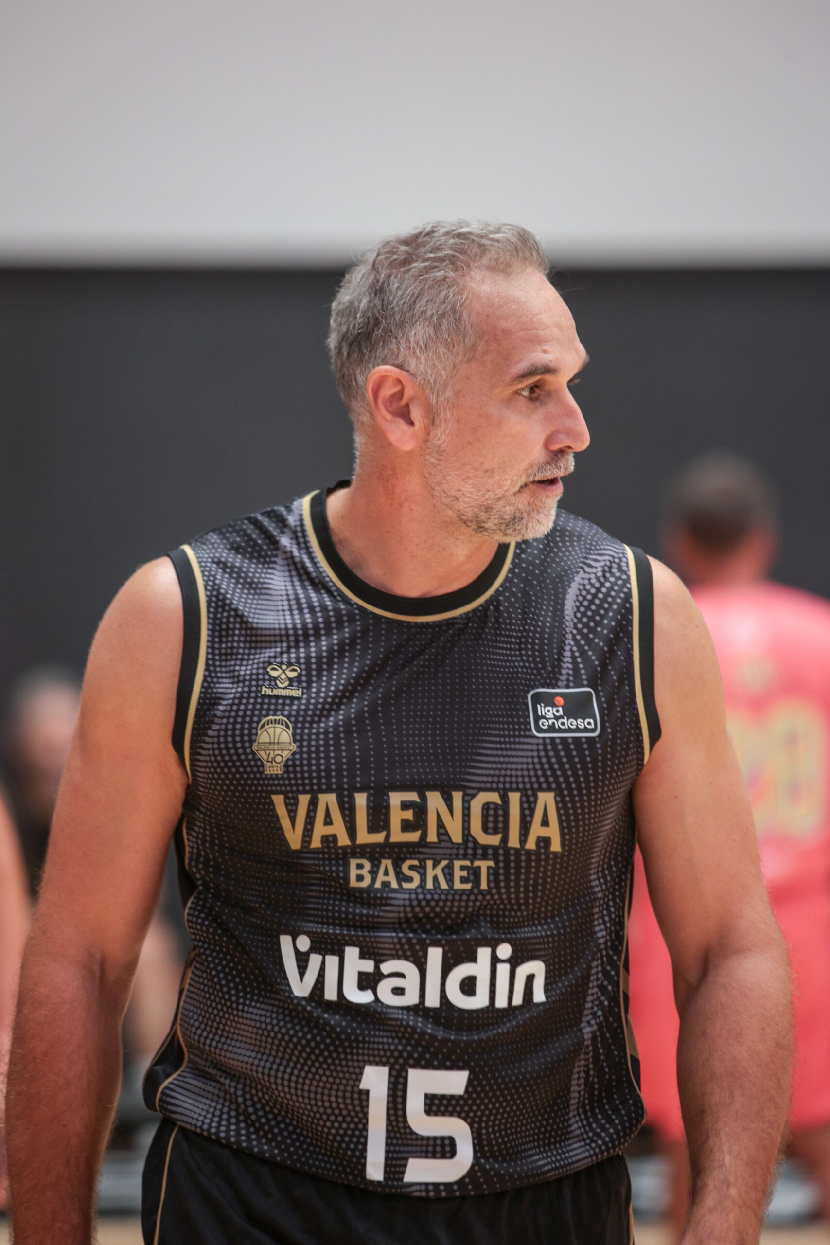 Celebración del décimo aniversario de Over40Basket en Valencia en 2026